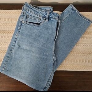 American eagle mom jeans